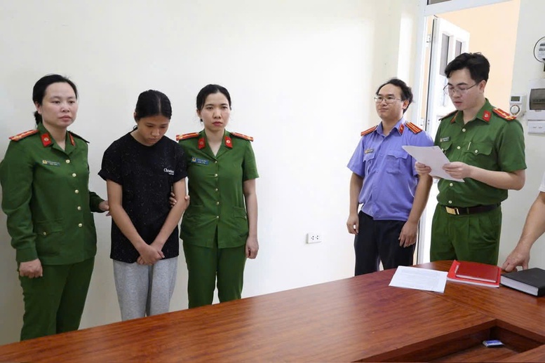Khởi tố 2 nữ sinh trong vụ bạo lực học đường ở Phú Thọ- Ảnh 1.