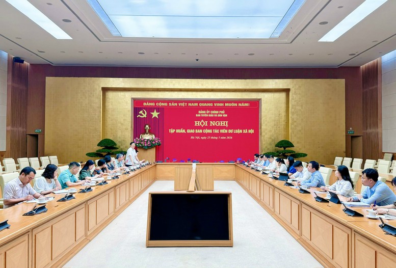 Phát huy vai trò cộng tác viên dư luận xã hội, đáp ứng yêu cầu nhiệm vụ trong tình hình mới- Ảnh 5. Phát huy vai trò cộng tác viên dư luận xã hội, đáp ứng yêu cầu nhiệm vụ trong tình hình mới- Ảnh 5.