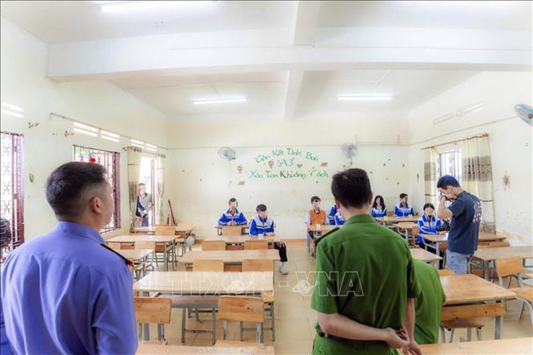 Khởi tố vụ án bạo lực học đường khiến nam sinh lớp 8 tự tử tại Lâm Đồng- Ảnh 1.