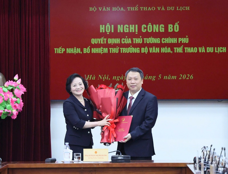 Phó Thủ tướng Phạm Thị Thanh Trà trao quyết định bổ nhiệm ông Nguyễn Huy Dũng giữ chức Thứ trưởng Bộ VHTT&DL- Ảnh 2.