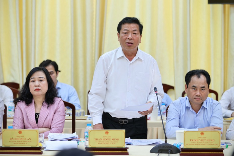 Thủ tướng Lê Minh Hưng: Cần Thơ cần đổi mới mạnh mẽ tư duy, quyết tâm, nỗ lực cao hơn rất nhiều để bứt phá- Ảnh 10. Thủ tướng Lê Minh Hưng: Cần Thơ cần đổi mới mạnh mẽ tư duy, quyết tâm, nỗ lực cao hơn rất nhiều để bứt phá- Ảnh 10.