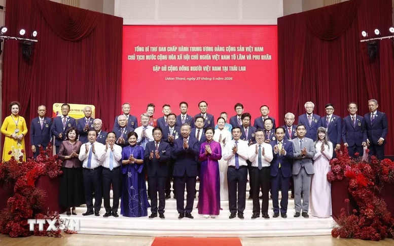 Tổng Bí thư, Chủ tịch nước Tô Lâm gặp gỡ cộng đồng người Việt Nam tại Thái Lan