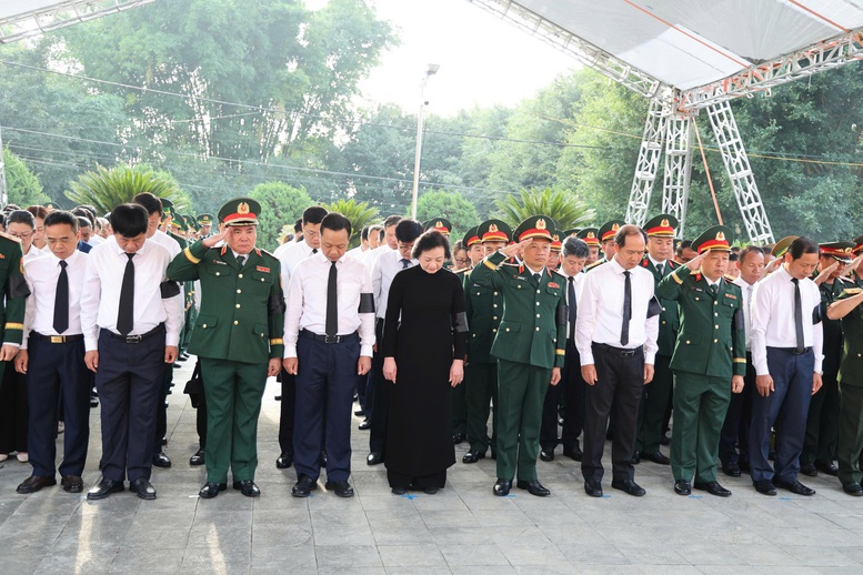 'Chiến dịch 500 ngày đêm' tiếp tục hành trình đưa các liệt sĩ trở về với đất mẹ- Ảnh 3.