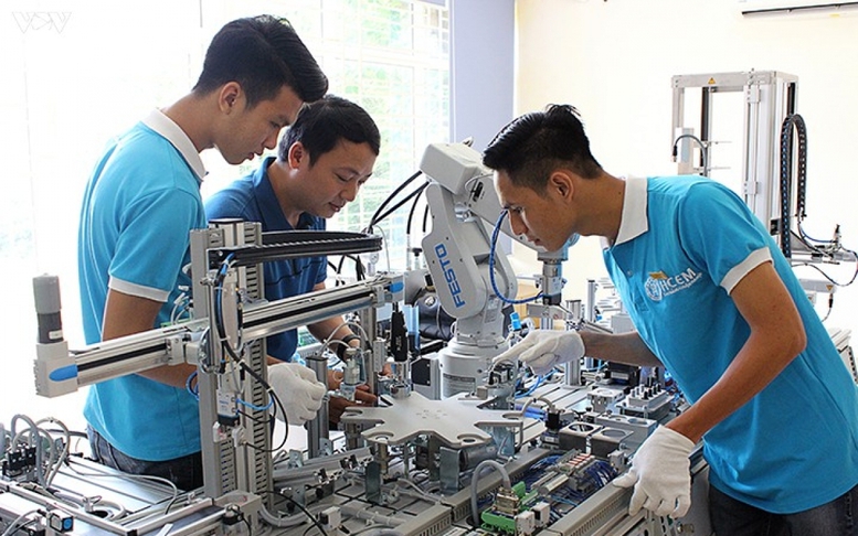 Chính sách hỗ trợ đào tạo nghề cho người đang nhận trợ cấp thất nghiệp