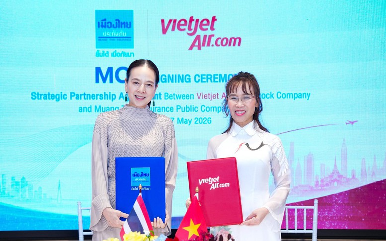 Vietjet đồng hành cùng bóng đá và tình hữu nghị Việt Nam - Thái Lan