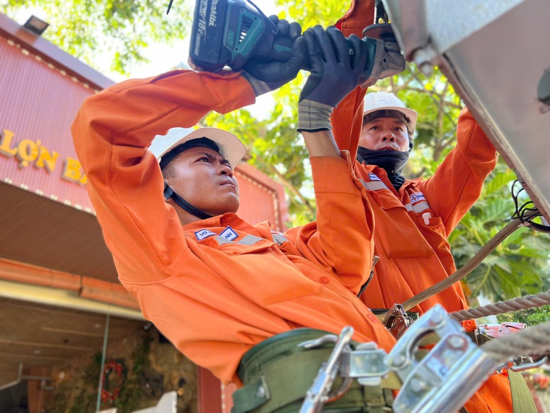 Miền Trung – Tây Nguyên lập đỉnh tiêu thụ điện, vượt mốc 100 triệu kWh/ngày- Ảnh 8.