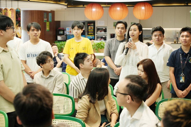 Thanh niên cùng phát triển giải pháp số cho đô thị bền vững- Ảnh 2. Thanh niên cùng phát triển giải pháp số cho đô thị bền vững- Ảnh 2.