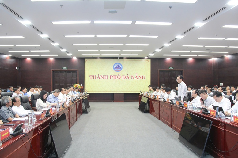 Bộ trưởng Hoàng Minh Sơn lưu ý nguy cơ gian lận AI trong Kỳ thi tốt nghiệp THPT- Ảnh 1.