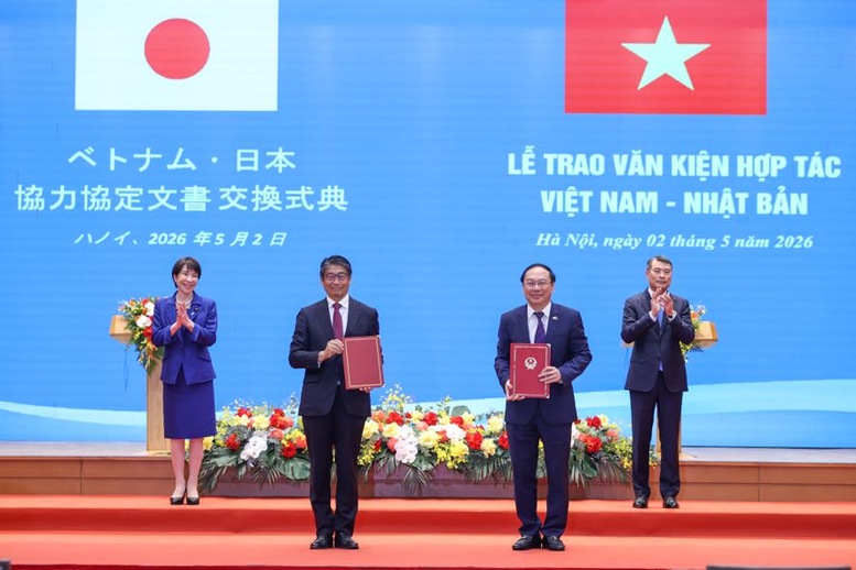 Thủ tướng Nhật Bản Takaichi Sanae kết thúc chuyến thăm chính thức Việt Nam- Ảnh 2.