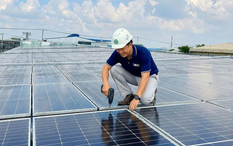 TPHCM thúc đẩy phát triển điện mặt trời mái nhà, hướng tới sử dụng năng lượng xanh