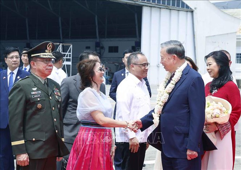Tổng Bí thư, Chủ tịch nước Tô Lâm và Phu nhân đến thủ đô Manila thăm cấp Nhà nước Cộng hòa Philippines- Ảnh 3.