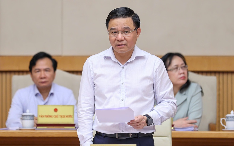 Bộ trưởng Bộ Công Thương: Nguồn cung xăng dầu và điện được bảo đảm, không để xảy ra gián đoạn