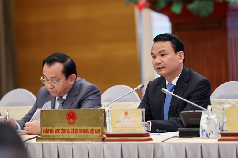 Họp báo Chính phủ thường kỳ tháng 4/2026: Làm rõ nhiều vấn đề về cải cách thủ tục hành chính, xử lý "điểm nghẽn" thể chế- Ảnh 2.