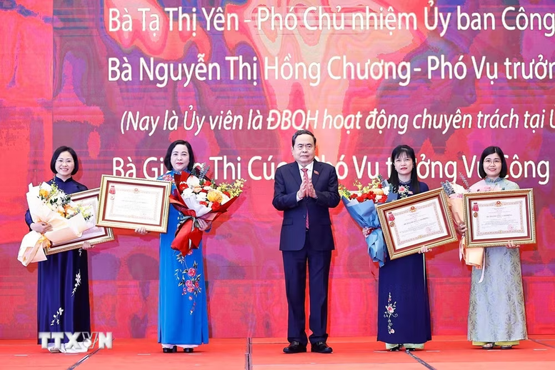 Tiếp tục đổi mới tư duy xây dựng pháp luật, nâng cao hiệu quả giám sát- Ảnh 2.