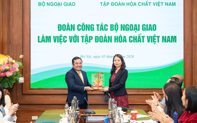 Vinachem góp phần đẩy mạnh ngoại giao kinh tế