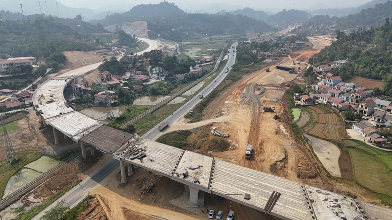 Thông xe 27km cao tốc Hữu Nghị-Chi Lăng ngày 19/5- Ảnh 1.