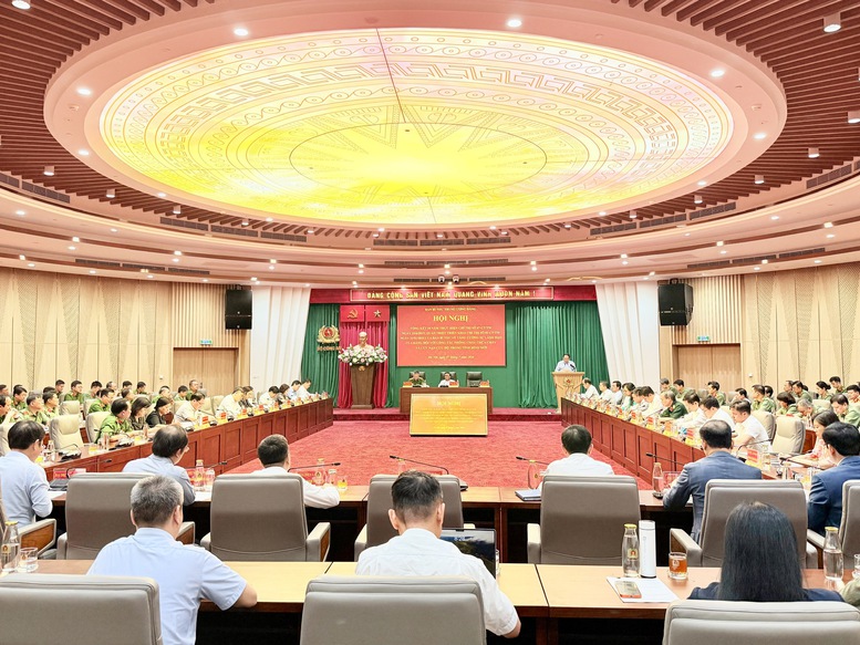 Chuyển đổi mạnh mẽ quan điểm về phòng cháy, chữa cháy và cứu nạn, cứu hộ- Ảnh 4.