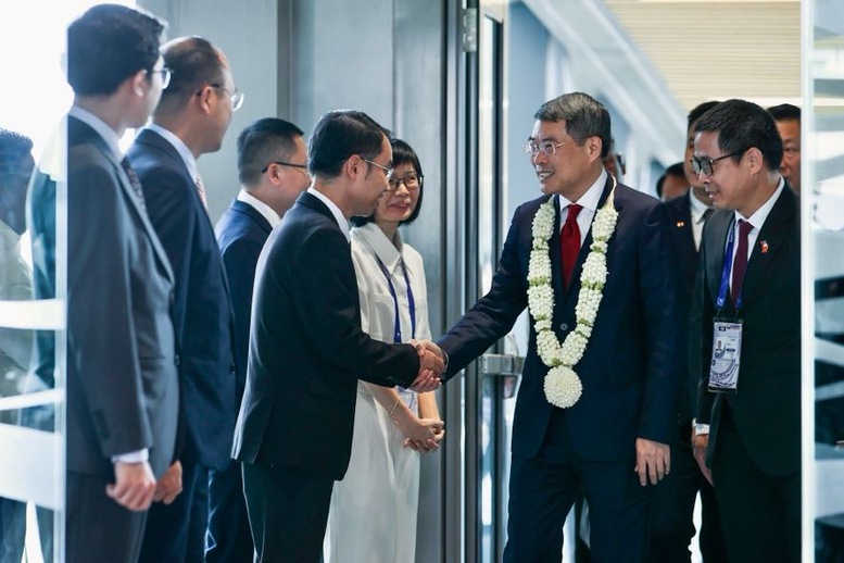 Thủ tướng Lê Minh Hưng tới Philippines tham dự Hội nghị Cấp cao ASEAN 48- Ảnh 4.