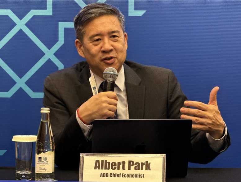 ADB: Lợi ích từ chuỗi giá trị toàn cầu đang phân hóa tại châu Á- Ảnh 1.