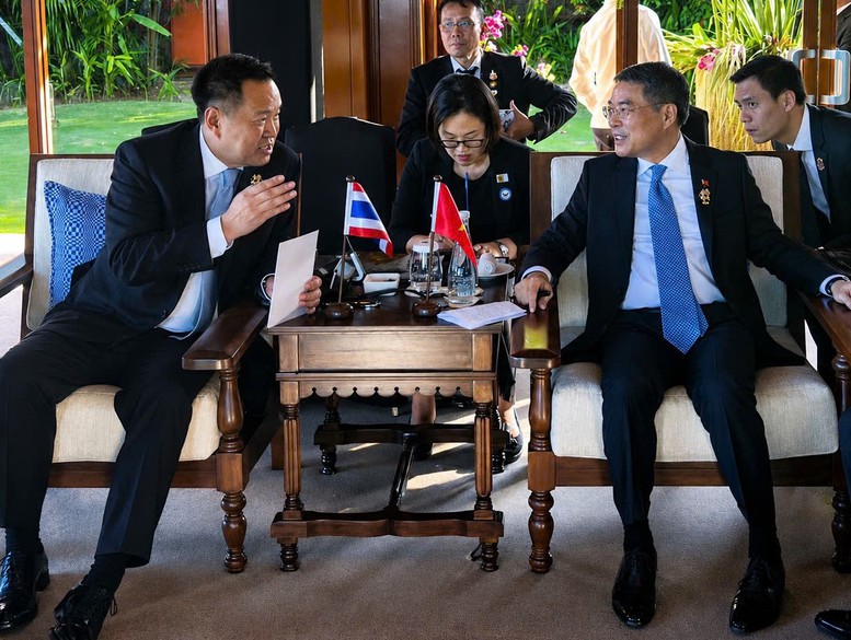 Thủ tướng Lê Minh Hưng đề nghị Thái Lan nghiên cứu gỡ bỏ các rào cản kỹ thuật với hàng hóa Việt Nam- Ảnh 1.