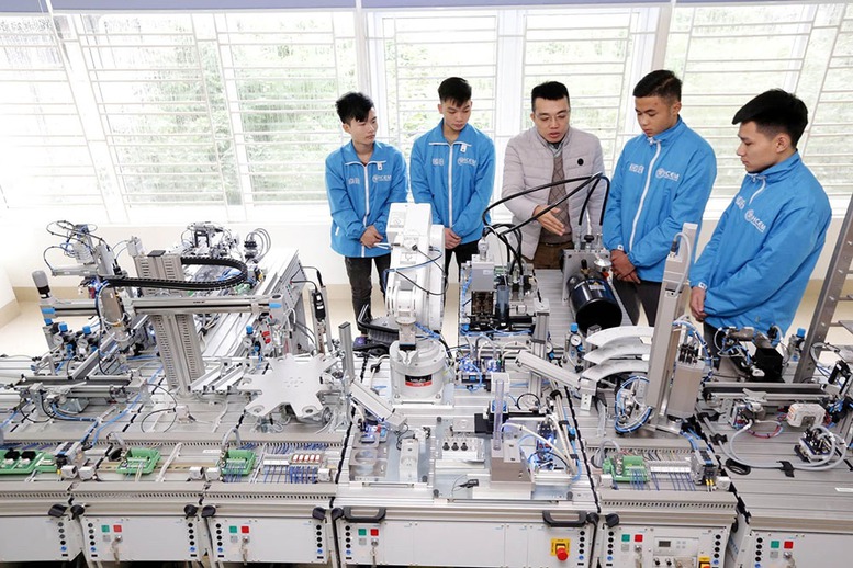 Thiết lập 6 điều kiện bảo đảm chất lượng cơ sở giáo dục nghề nghiệp - Ảnh 1.