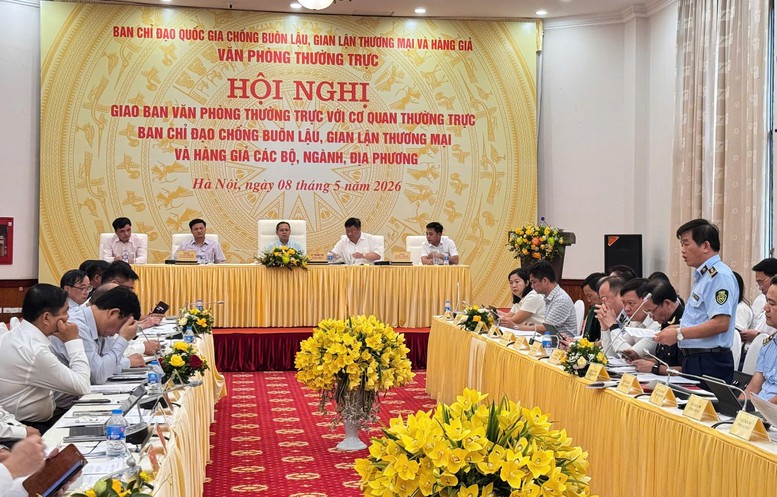 Khởi tố hình sự hơn 1.460 vụ liên quan buôn lậu, hàng giả trong 4 tháng- Ảnh 1.