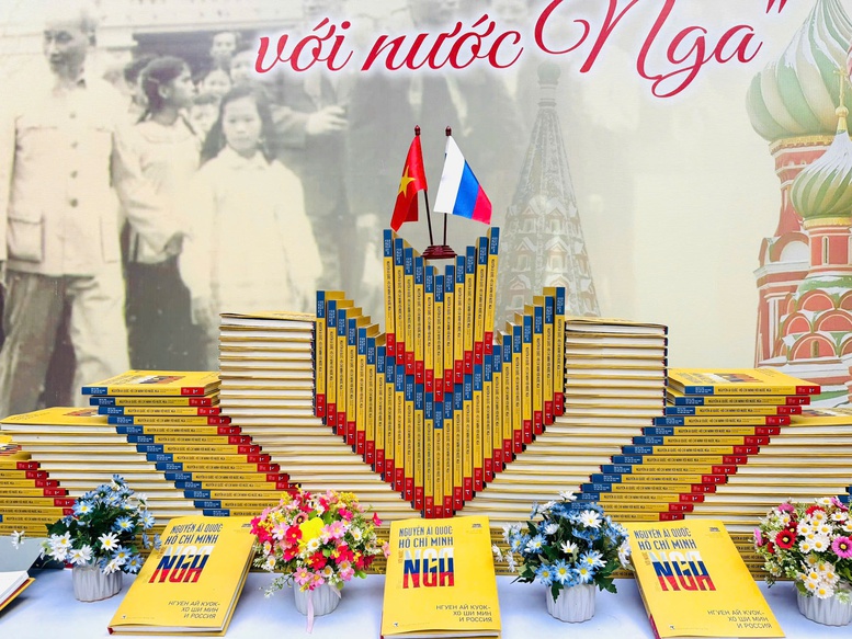 Lan tỏa giá trị di sản Hồ Chí Minh trong kỷ nguyên mới- Ảnh 2.