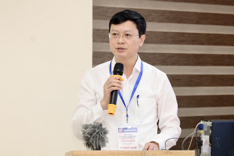 Hơn 1,2 triệu thí sinh đến làm thủ tục dự thi tốt nghiệp THPT- Ảnh 2.
