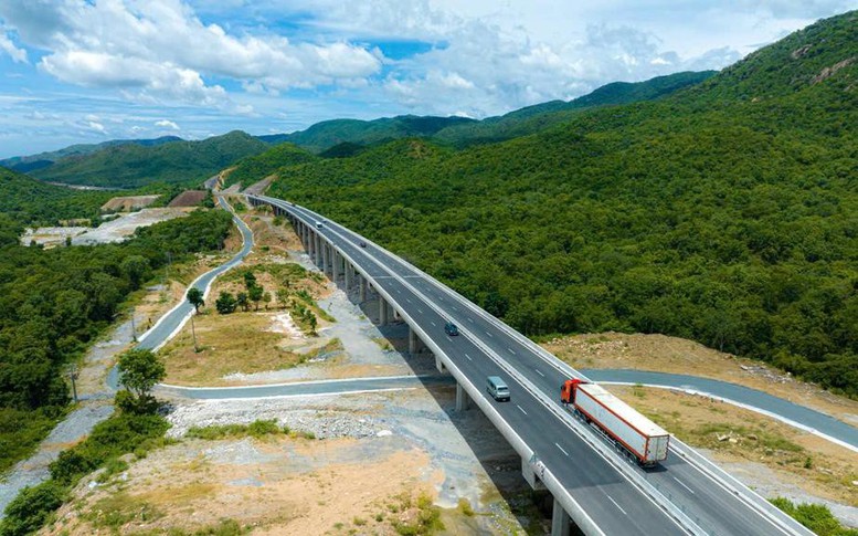 Đề xuất xây 64km cao tốc Đức Hòa-Mỹ An sử dụng toàn bộ cầu cạn