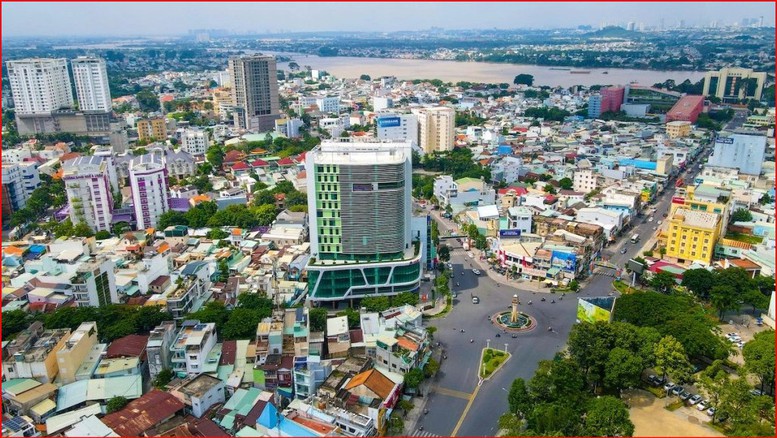 Thành phố Đồng Nai quyết tâm đạt mục tiêu tăng trưởng GRDP từ 10% trở lên- Ảnh 1. Thành phố Đồng Nai quyết tâm đạt mục tiêu tăng trưởng GRDP từ 10% trở lên- Ảnh 1.