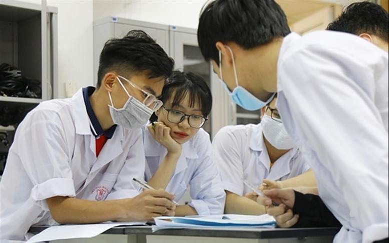Học liên thông, trường hợp nào được giảm học phí?