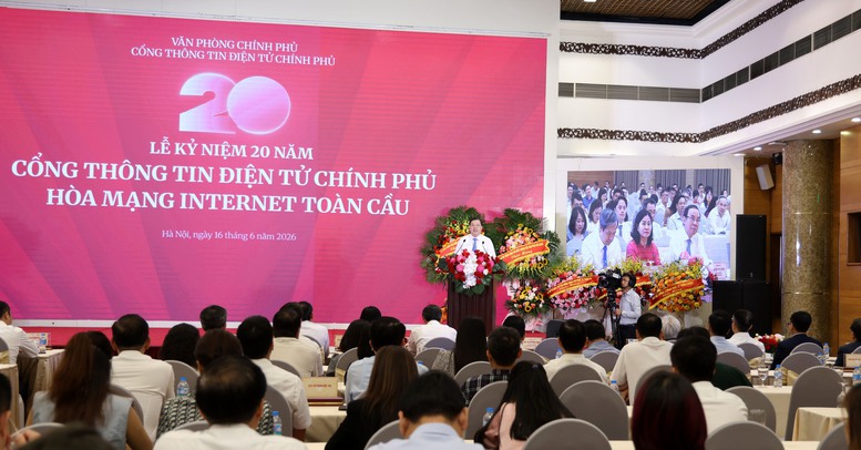 Cổng TTĐT Chính phủ: Hai thập kỷ kiến tạo niềm tin, kết nối Chính phủ với người dân- Ảnh 4.
