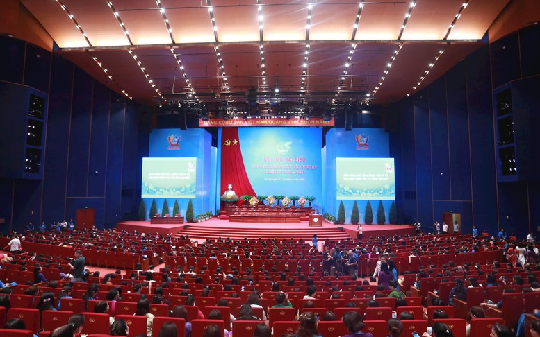 Hướng tới những quyết sách quan trọng, tạo động lực để phụ nữ phát triển