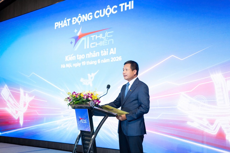 "AI Thực chiến” mùa 2 khởi động, Techcombank tiếp tục trao học bổng trị giá 1 triệu USD- Ảnh 6.