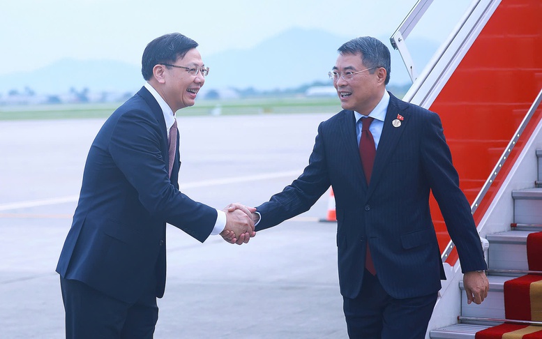Thủ tướng Lê Minh Hưng về tới Hà Nội, kết thúc tốt đẹp chuyến công tác tại Nga