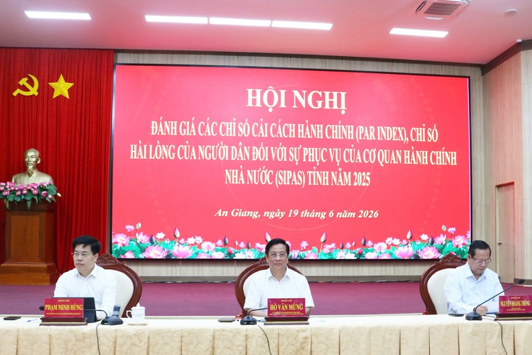 An Giang quyết tâm bứt phá các chỉ số cải cách hành chính- Ảnh 1.