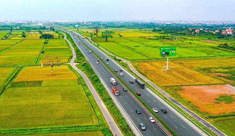 Đề xuất bổ sung 5 tuyến quốc lộ tiêu chuẩn cao tốc- Ảnh 1.