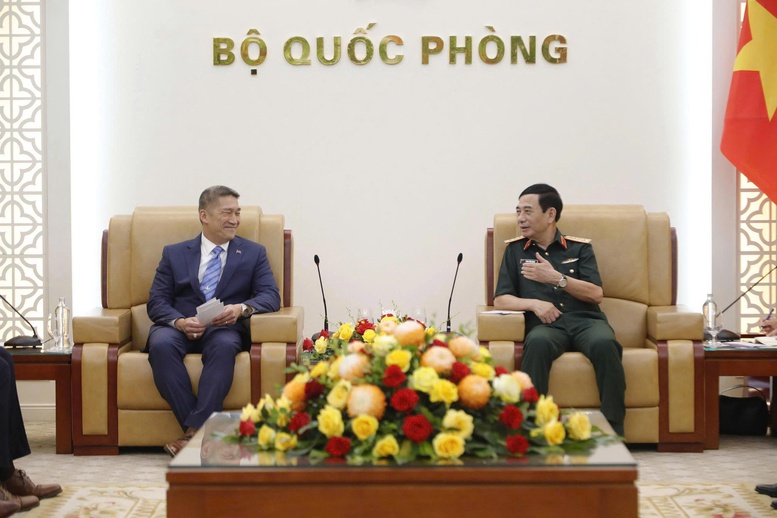 Đại tướng Phan Văn Giang tiếp Quyền Bộ trưởng Bộ Hải quân Hoa Kỳ- Ảnh 1.