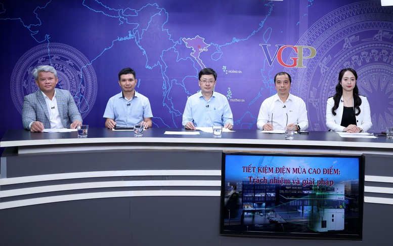 Tọa đàm: 