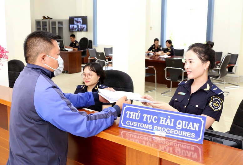 Ngành Hải quan triển khai Nghị quyết 66 - BÀI 1: Thêm ‘đường thông’ cho doanh nghiệp xuất nhập khẩu- Ảnh 1.