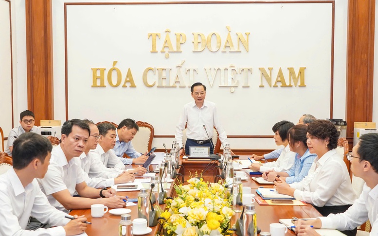 Vinachem có nhiều lợi thế tham gia chuỗi giá trị ngành công nghiệp bán dẫn và đất hiếm