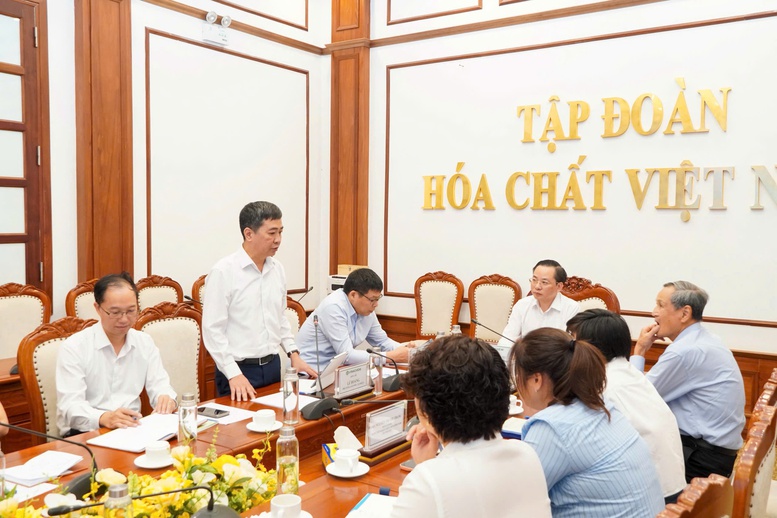 Vinachem có nhiều lợi thế tham gia chuỗi giá trị ngành công nghiệp bán dẫn và đất hiếm- Ảnh 2.