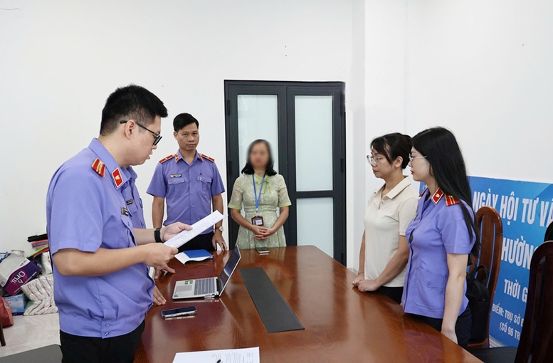 Khởi tố cựu kiểm sát viên làm sai lệch hồ sơ vụ án- Ảnh 1.
