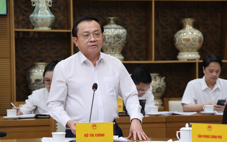 Phó Thủ tướng Thường trực Phạm Gia Túc: Hoàn thiện Nghị định mới để tái cơ cấu hệ thống kinh doanh xăng dầu, giảm khâu trung gian- Ảnh 4.