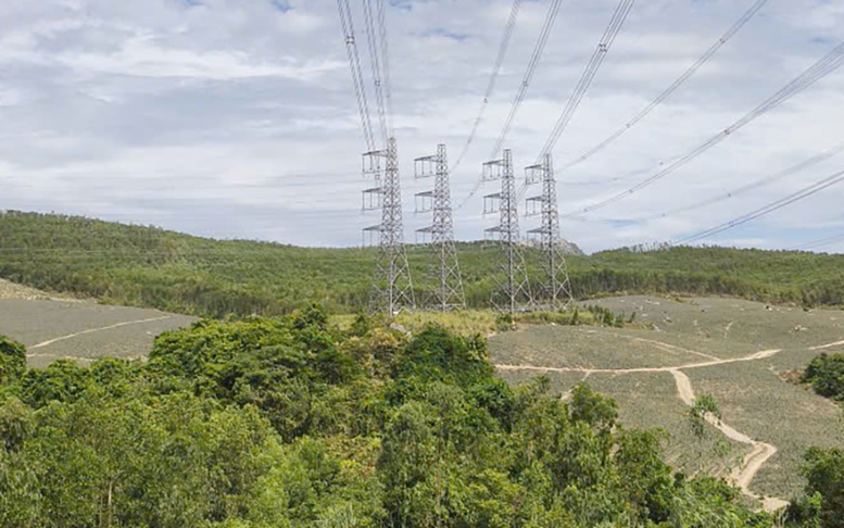 4 mạch 500 kV Bắc – Nam cung cấp gần 20% sản lượng điện cho miền Bắc trong cao điểm nắng nóng