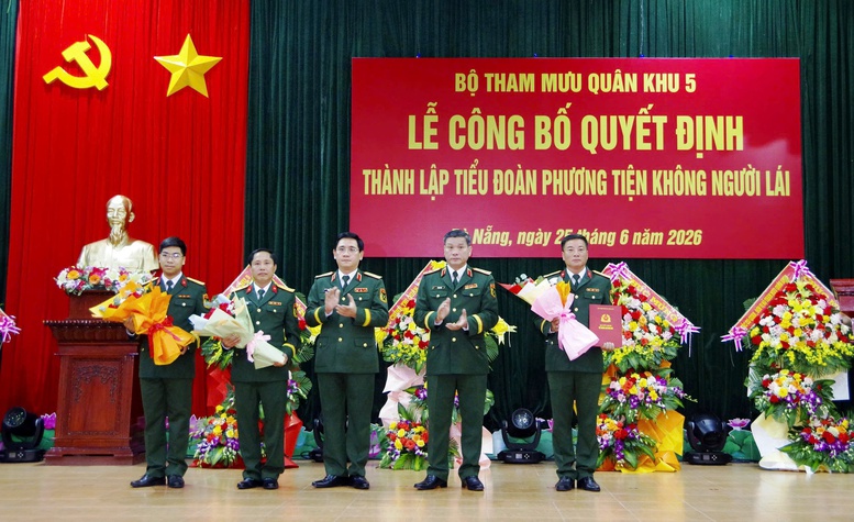 Thành lập Tiểu đoàn Phương tiện không người lái thuộc Bộ Tham mưu Quân khu 5- Ảnh 1.