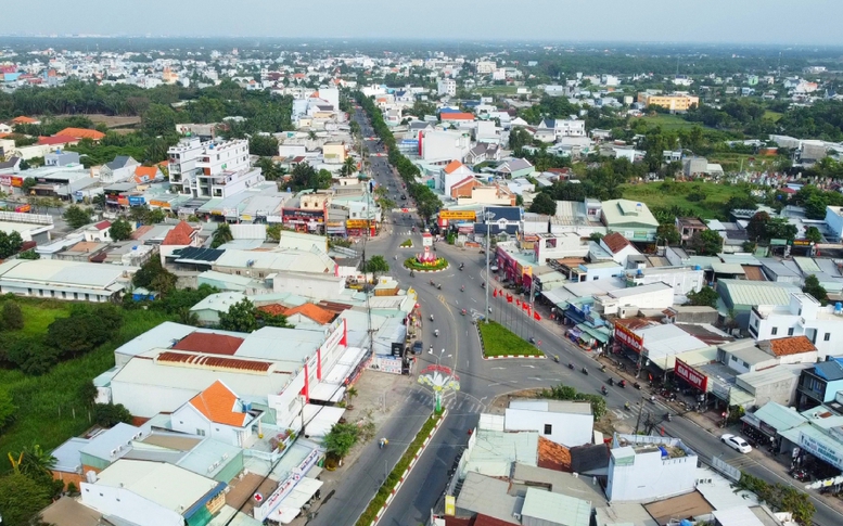 Nhân dân Tây Ninh ủng hộ việc thành lập 09 phường