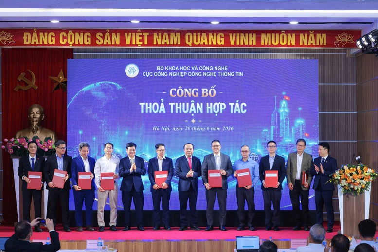 Việt Nam ra mắt Trung tâm quốc gia hỗ trợ sản xuất thử chip bán dẫn- Ảnh 3.