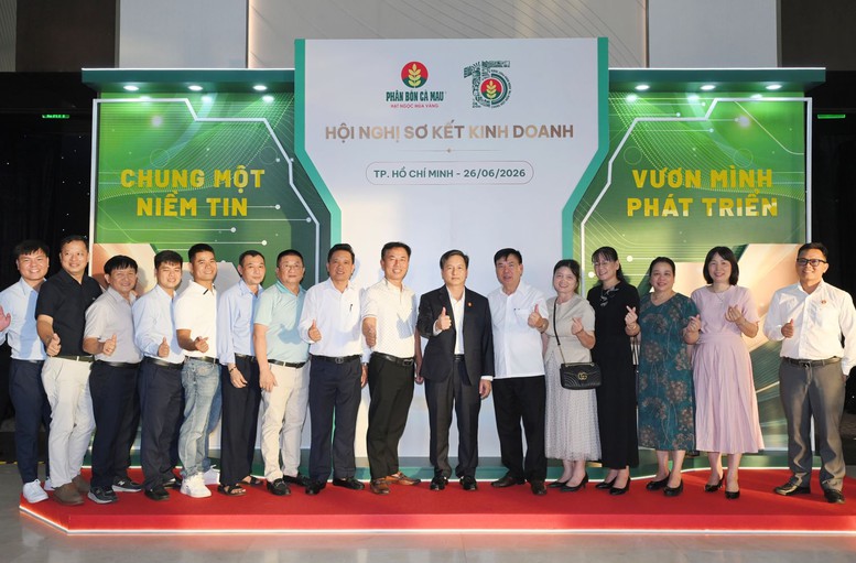 Vượt kế hoạch 6 tháng đầu năm, Phân bón Cà Mau tiếp tục bứt phá- Ảnh 1.