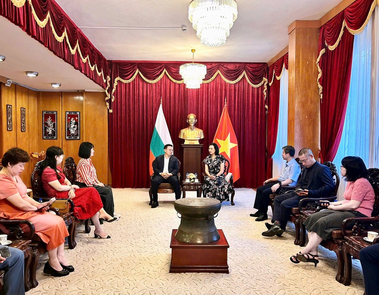 Tăng cường hợp tác tư pháp, trao đổi kinh nghiệm hòa giải giữa Việt Nam-Bulgaria- Ảnh 4.